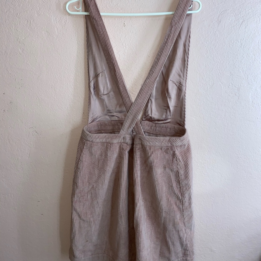 Dress - Picture 3 of 5